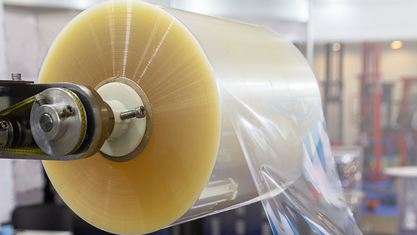 Researchers develop new technique to achieve clear recycled plastic