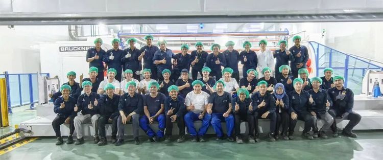 厦门长塑首条海外布鲁克纳产线落地印尼 加速全球布局