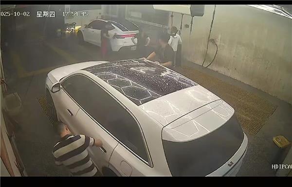 大批汽修厂贴出“不洗纯电车”告示，你会跟进吗？