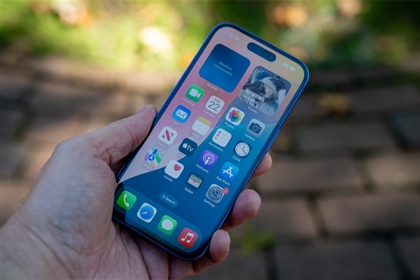 高通被踢出局！曝iPhone 18系列全系标配自研基带