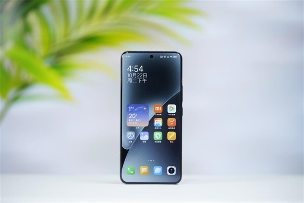 小米16系列手机有望回归纯直屏：旗舰机彻底告别曲面！