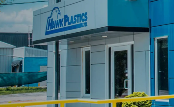获政府专项资金扶持,Hawk Plastics 升级注塑产线扩产增效